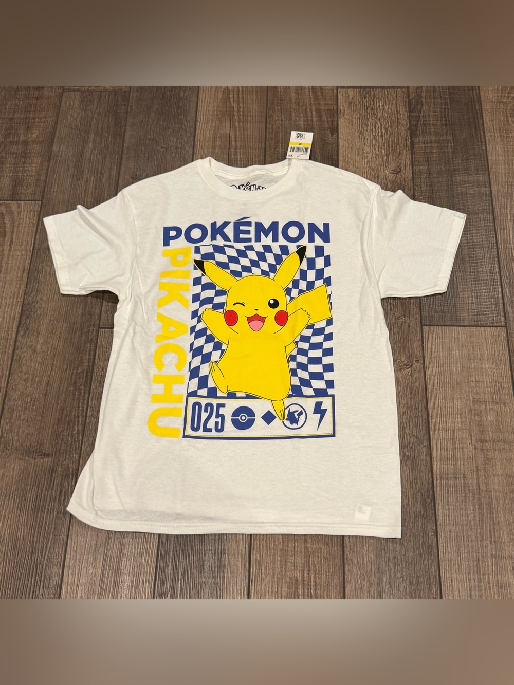 Pokemon T-Shirt Boy's Medium Short Sleeve Graphic New 025 Pikachu 100% Cotton